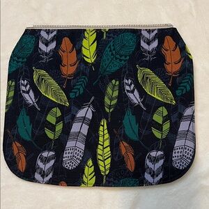 Studio Thirty One Flap